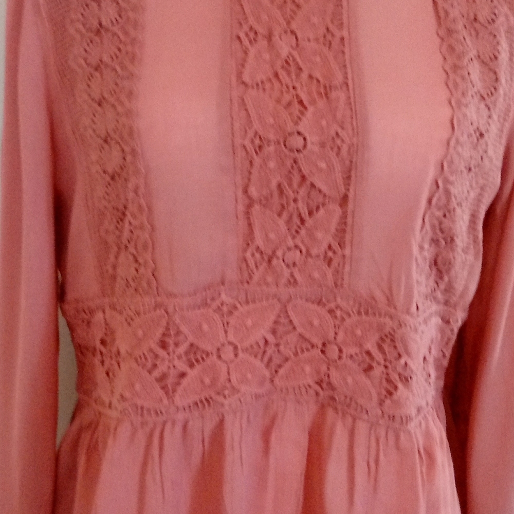 Woman's Vintage Blouse